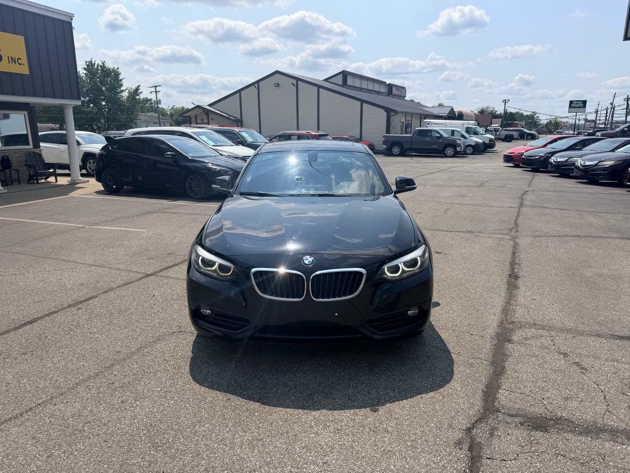 Used 2018 BMW 230i xDrive Coupe AWD/4WD image 3
