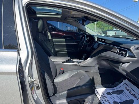 Used 2018 Toyota Camry XSE w/ Protection Package (Q2) FWD image 18