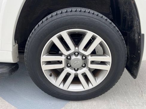 Used 2013 Toyota 4Runner Limited image 29