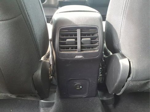 Used 2022 Ford Escape SE w/ Cold Weather Package AWD/4WD image 31