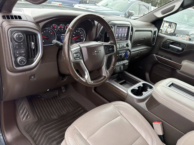 Used 2020 Chevrolet Silverado 1500 RST w/ Texas Edition AWD/4WD image 22