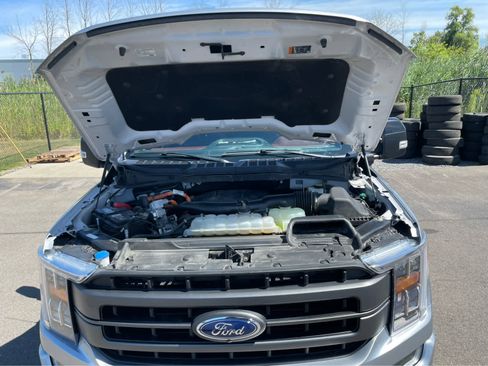 Used 2023 Ford F150 Lariat image 36