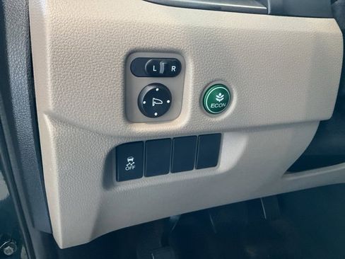 Certified 2017 Honda Pilot EX-L image 8