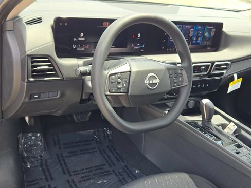 Used 2026 Nissan Sentra SV w/ Floor Mat Package FWD image 18
