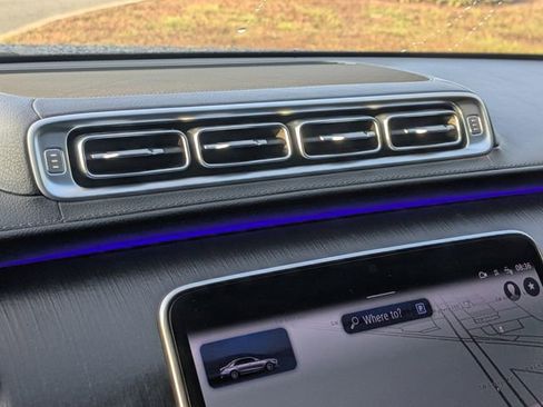 Used 2023 Mercedes-Benz S 500 4MATIC image 25