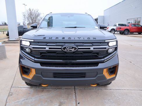 New 2025 Ford Expedition Tremor image 12
