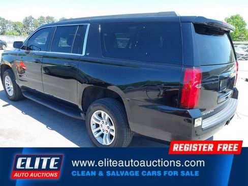 Used 2020 Chevrolet Suburban LT image 6