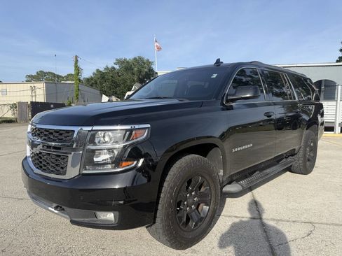 Used 2017 Chevrolet Suburban LT AWD/4WD image 7