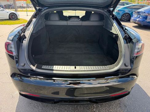 Used 2021 Tesla Model S Plaid image 23