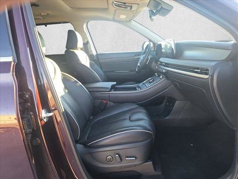 Used 2024 Hyundai Palisade Limited image 21