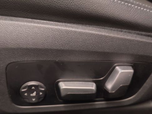 Used 2023 BMW i4 eDrive35 image 13