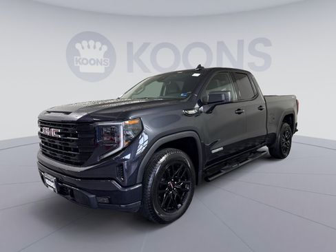 Used 2025 GMC Sierra 1500 Elevation AWD/4WD image 1