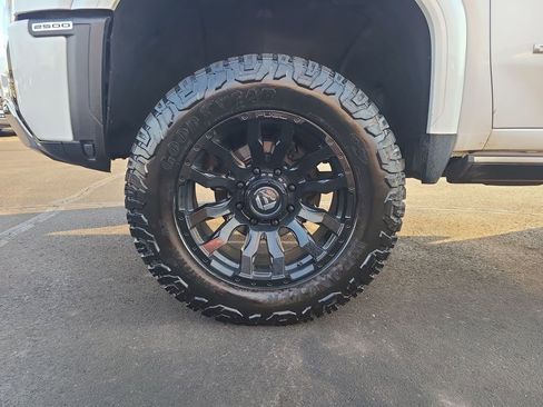 Used 2024 GMC Sierra 2500 Denali w/ Denali Reserve Package image 20