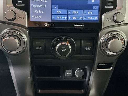 Used 2024 Toyota 4Runner SR5 image 23