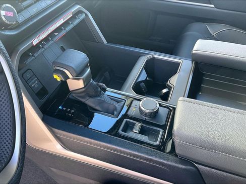 New 2026 Toyota Tundra SR5 image 10