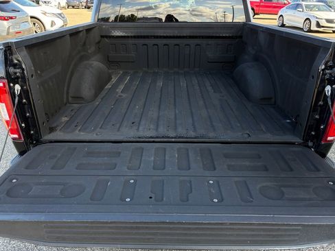 Used 2018 Ford F150 XLT w/ XTR Package image 30