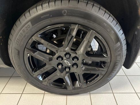 Used 2024 Chevrolet Blazer LT w/ LPO, Black Grille Bar Package image 11