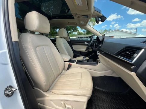 Used 2022 Audi Q5 2.0T Premium AWD/4WD image 12