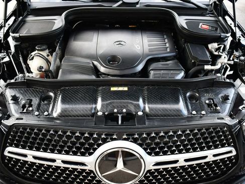 Used 2024 Mercedes-Benz GLE 450 4MATIC image 60