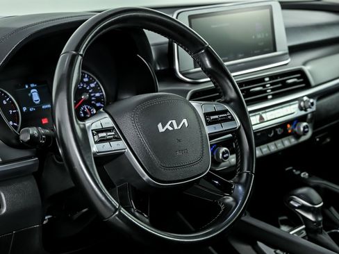 Used 2022 Kia Telluride S image 25