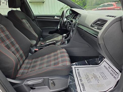 Used 2015 Volkswagen GTI S image 27