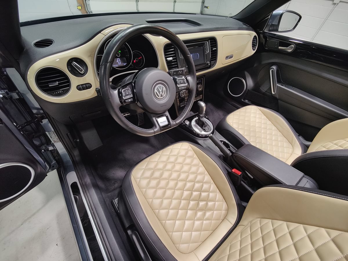 Used 2019 Volkswagen Beetle 2.0T Final Edition SEL FWD image 25