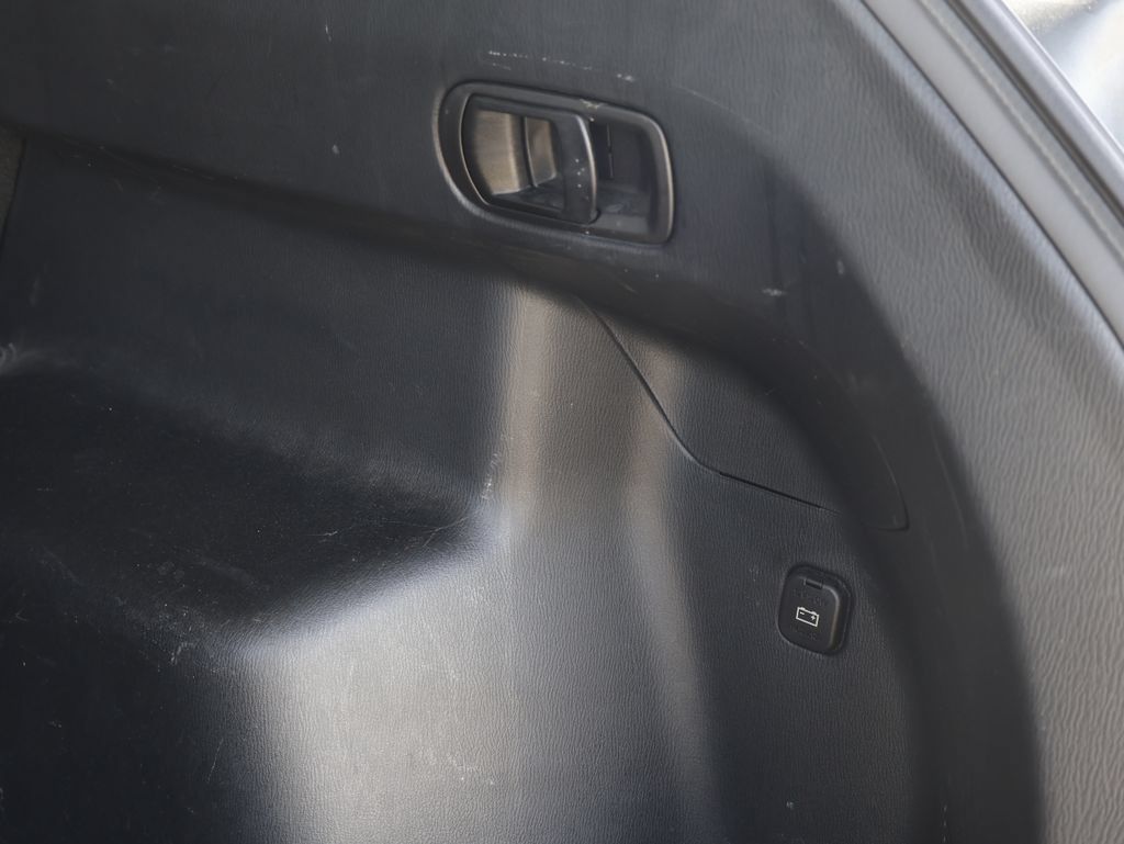 Used 2016 MAZDA CX-5 Touring FWD image 11