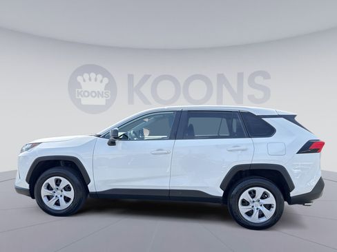 Used 2025 Toyota RAV4 LE image 2