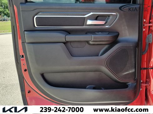 Used 2025 RAM 1500 Big Horn RWD image 17