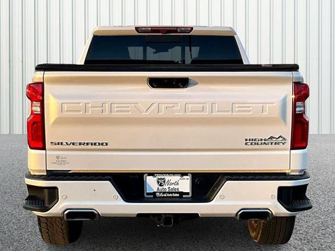 Used 2022 Chevrolet Silverado 1500 High Country AWD/4WD image 5