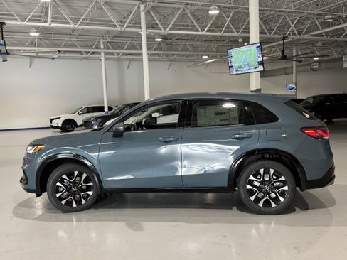 New 2026 Honda HR-V EX-L image 17