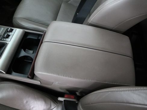 Used 2011 Lexus GX 460 w/ Comfort Plus Pkg AWD/4WD image 33