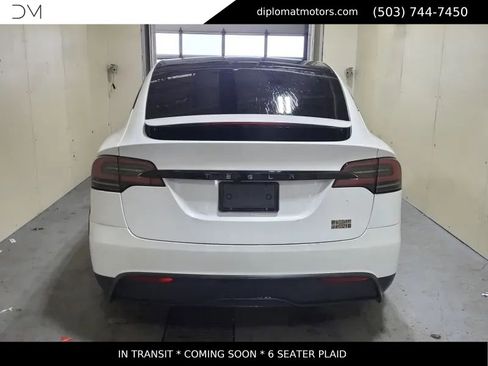 Used 2023 Tesla Model X Plaid image 5