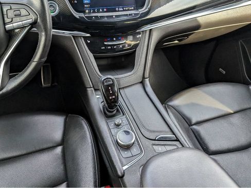 Used 2020 Cadillac XT6 Sport AWD/4WD image 21