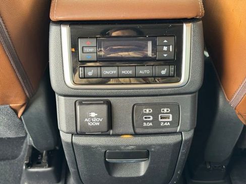 Used 2024 Subaru Ascent Touring image 19