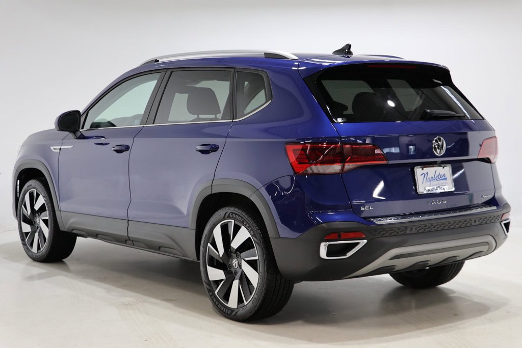 Used 2024 Volkswagen Taos SEL AWD/4WD image 5