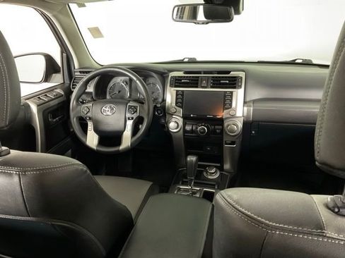 Used 2020 Toyota 4Runner SR5 Premium w/ Moonroof Package image 15