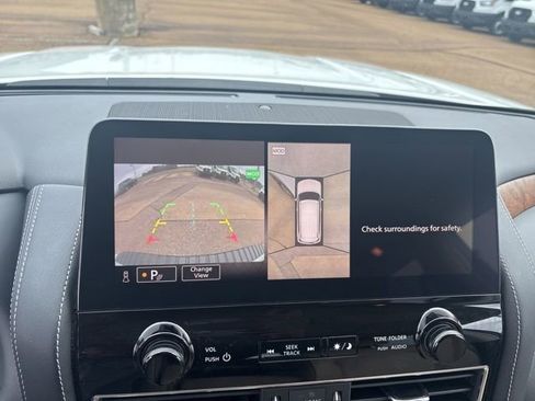 Certified 2024 Nissan Armada SL w/ Captain's Chairs Package image 17