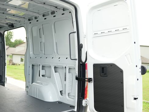 New 2025 Mercedes-Benz Sprinter 2500 image 14