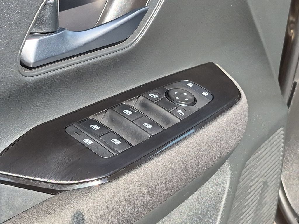 Certified 2026 Nissan Kicks SV FWD image 13