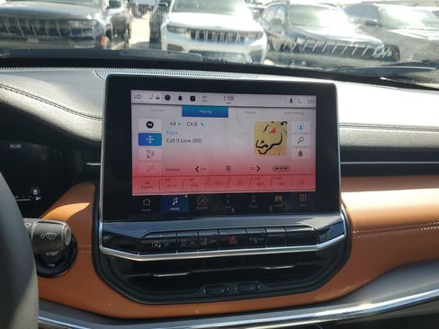 Used 2023 Jeep Compass Limited w/ Elite Group image 28