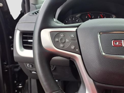 Used 2023 GMC Terrain SLT image 22