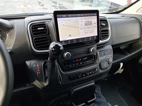 New 2025 RAM ProMaster 2500 w/ Quick Order Package 22H SLT+ image 10