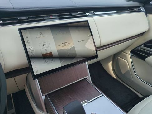 New 2026 Land Rover Range Rover SE AWD/4WD image 11