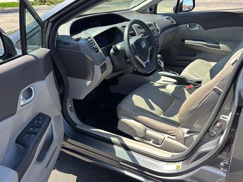 Used 2012 Honda Civic EX-L image 2