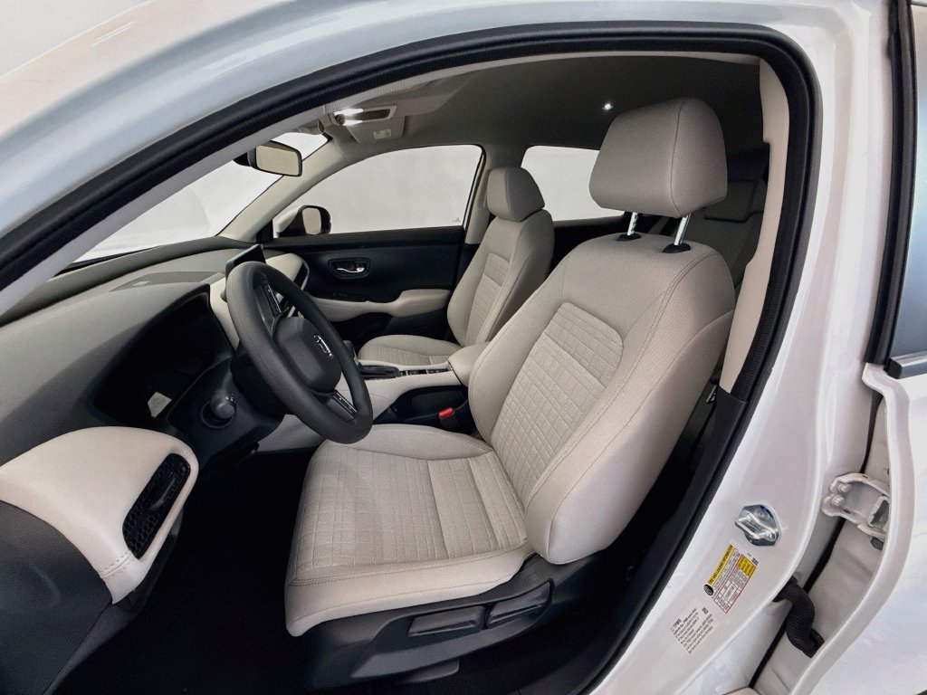 Used 2026 Honda HR-V LX image 11