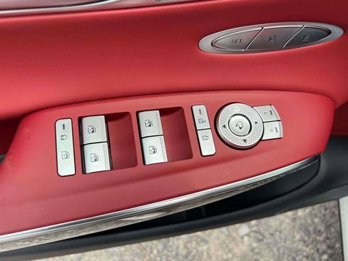 New 2026 Genesis GV70 3.5T Sport Prestige AWD/4WD image 22