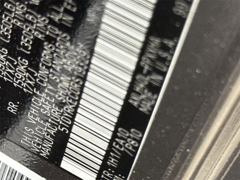 Used 2024 Toyota Sienna XLE image 28