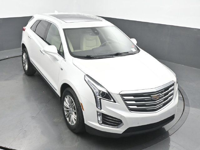 Used 2017 Cadillac XT5 Luxury w/ Driver Awareness Package AWD/4WD image 43