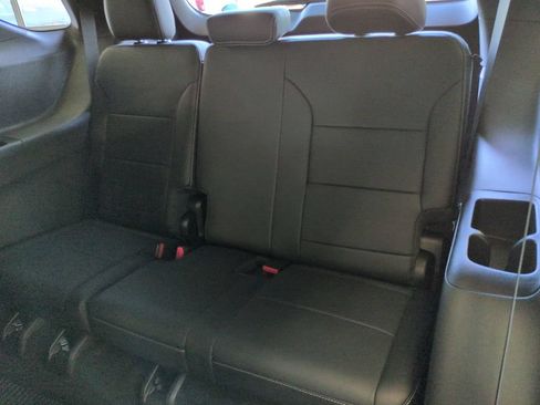 Used 2026 Chevrolet Traverse LT w/ LPO, Floor Liner Package AWD/4WD image 22